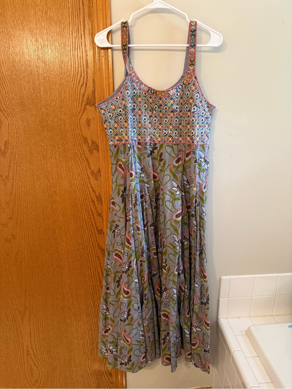 Pyramid Collection Dress Womens Large Paisley Embroidered Maxi (100% cotton)